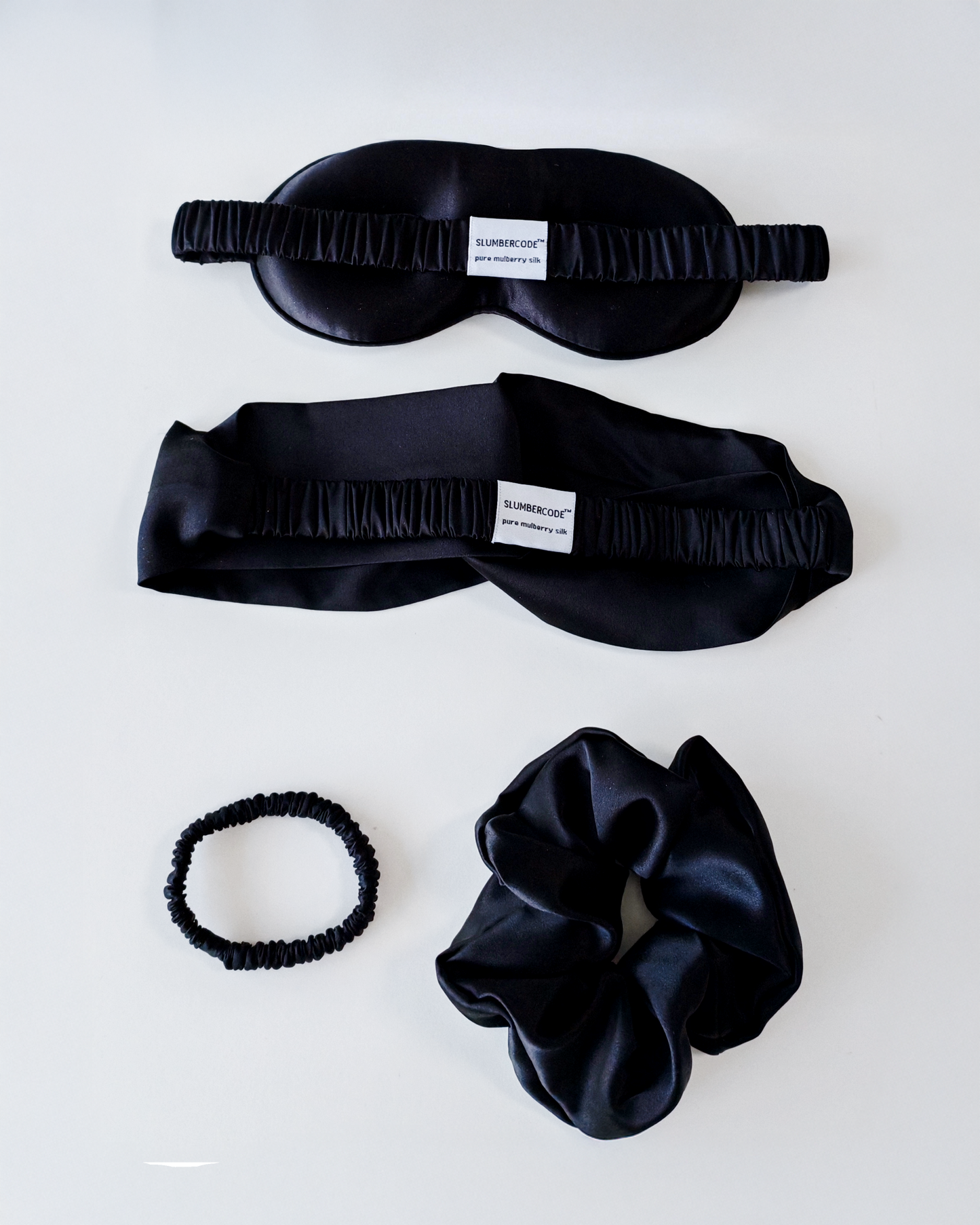 Signature Slumber Essential Silk Set - Eclipse Black